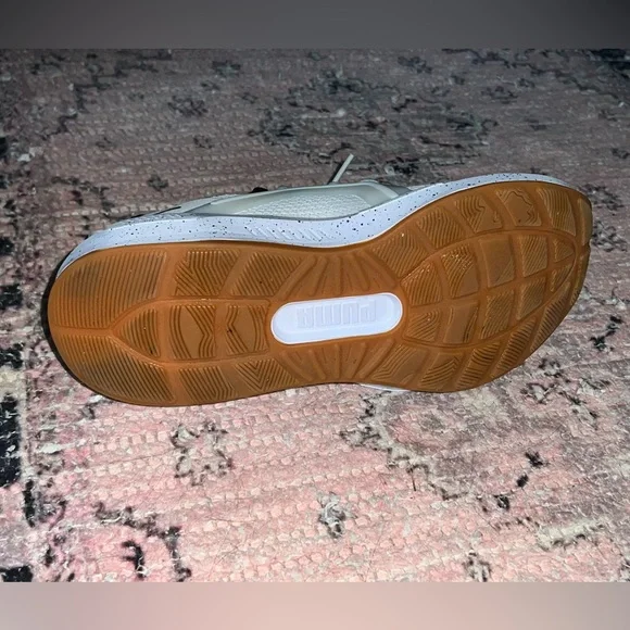 Puma Gray and Black Athletic Shoes - Picture 5 of 5